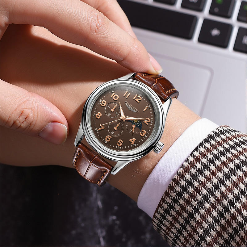 Crimson Elite Chronograph Watch