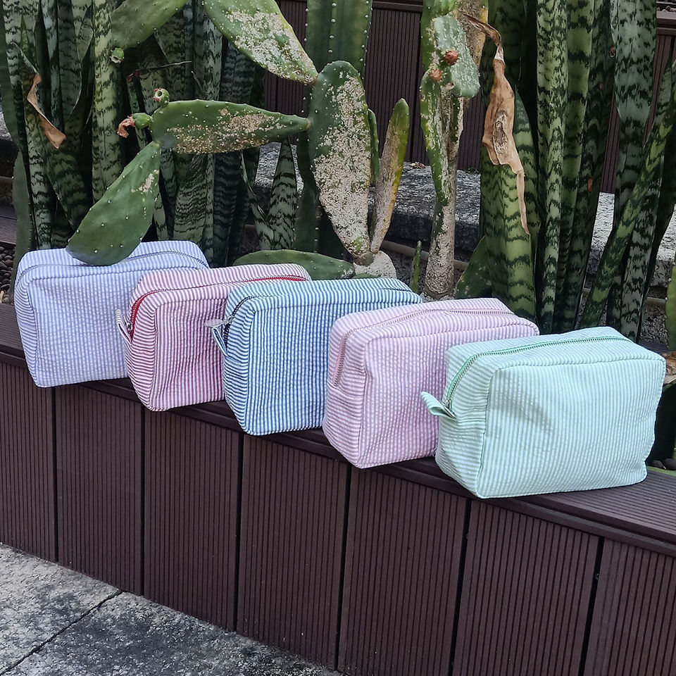 Seersucker Striped Makeup Bag – Cotton Cosmetic Pouch for Women